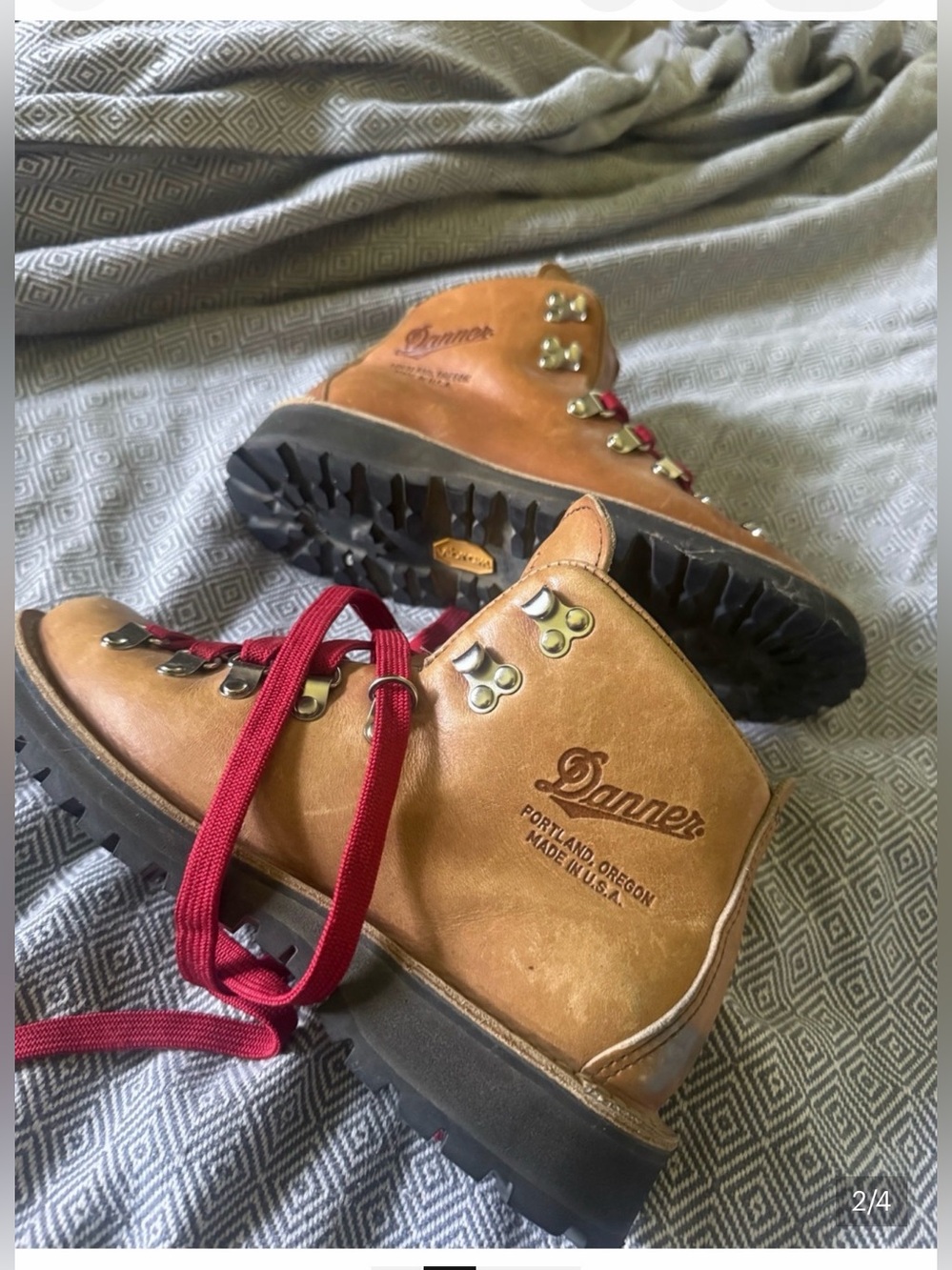 Danner Women‘s Mountain Light Cascade LT Hiking Boots Brown Size 8.